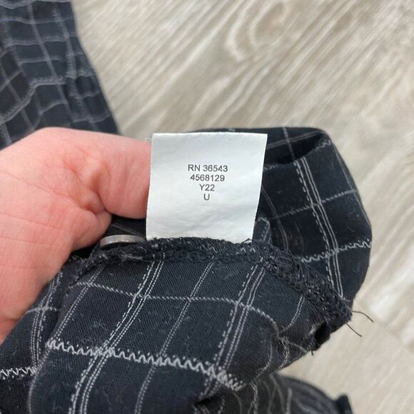 IZOD Black Gray Cotton Soft Cotton Two-Tone Stripe Polo - Picture 3 of 6